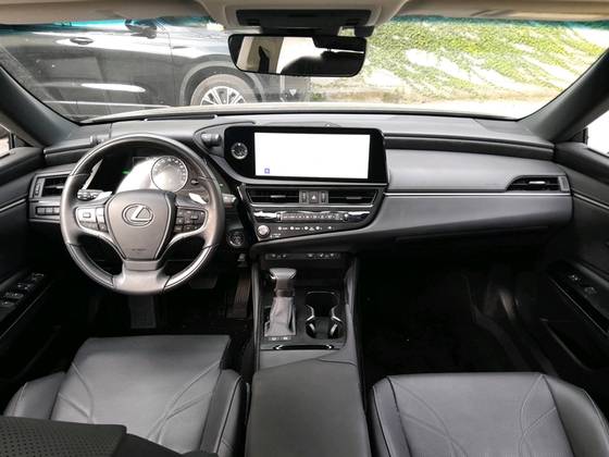 LEXUS ES 300h 2.5 16V HÍBRIDO LUXURY CVT